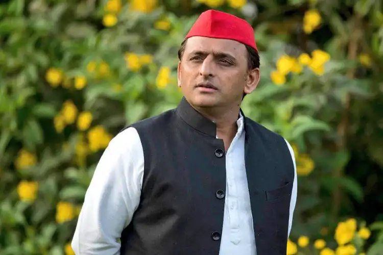 क्या UP Election 2022 में कोई ग्रह बिगाड़ेगा Akhilesh Yadav का खेल, पढ़िए!