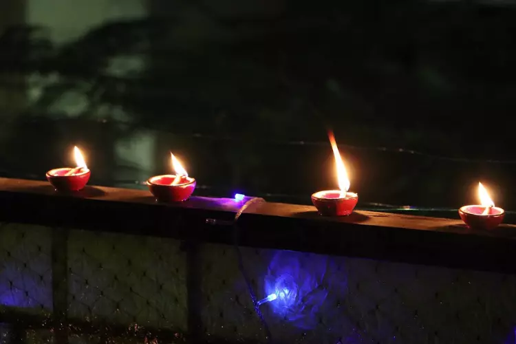 Diwali ka muhurat : जानिए दीपावली पर लक्ष्मी प्राप्ति का मुहूर्त