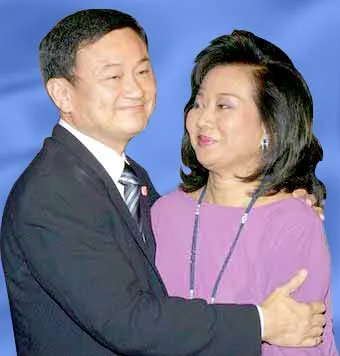 Thaksin Shinawatra, Potjaman apply for political asylum in UK