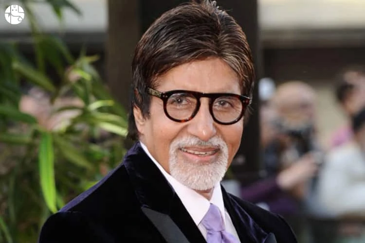 What lies ahead for the one-man industry Amitabh Bachchan? Finds out Ganesha!
