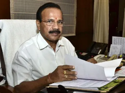 2016 – A Year of Great Avenues and Bright Prospects for Sadananda Gowda, Says Ganesha!