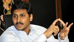 Stars gear up in Jagan's favour now, feels Ganesha