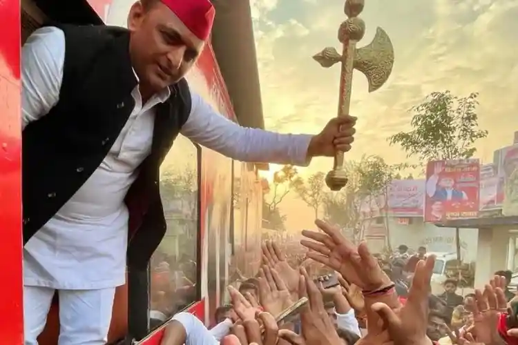 akhilesh yadav vijay rath