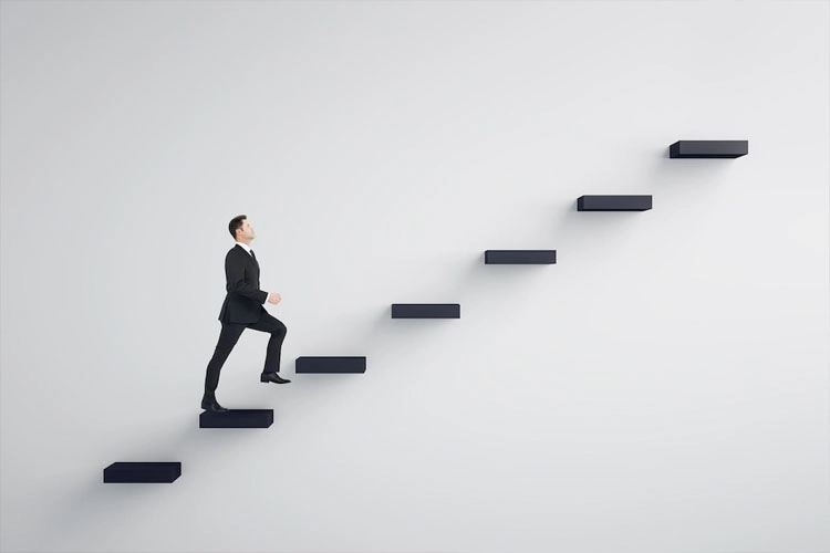 Climbing the Career Ladder: Your 2024 Monthwise Career Analysis
